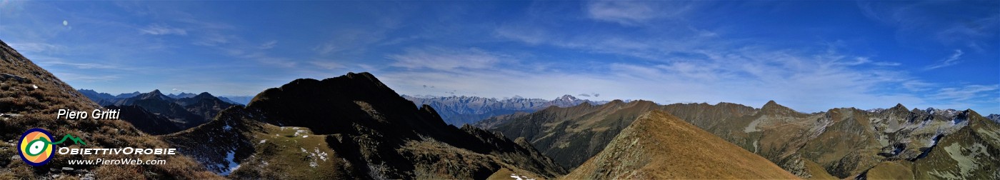 70 Salendo in Cima Lemma panorama verso Valle di Lemma .jpg